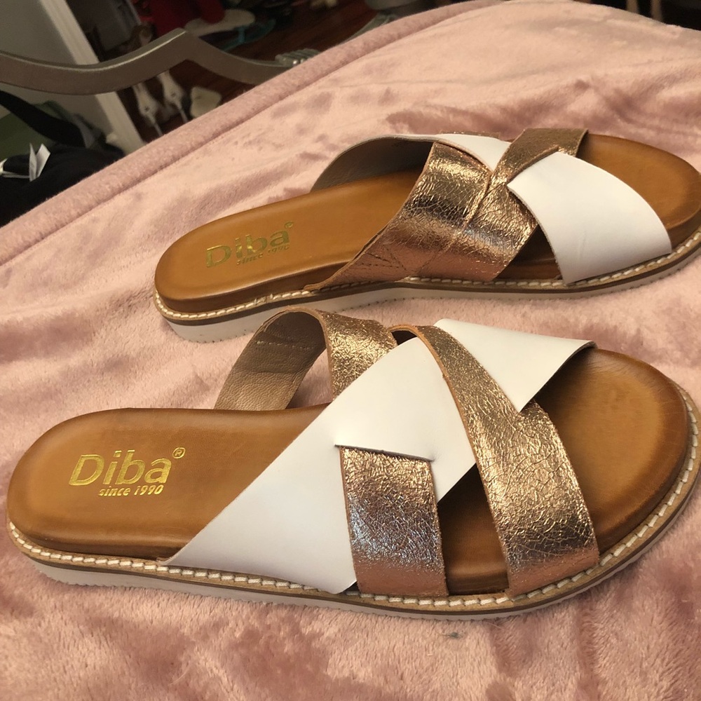 Diba style: Flynn. size 7 BRAND NEW W/ box